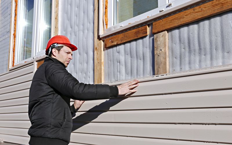 Consulting with Siding Experts